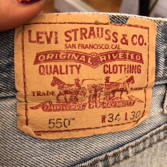 Levi Strauss denim cut off jean shorts - Picture 5 of 6
